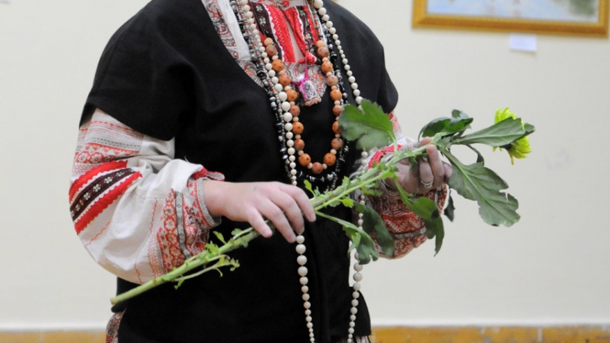 Яркие эмоциональные четверостишия прочитала Анна Мишунина
