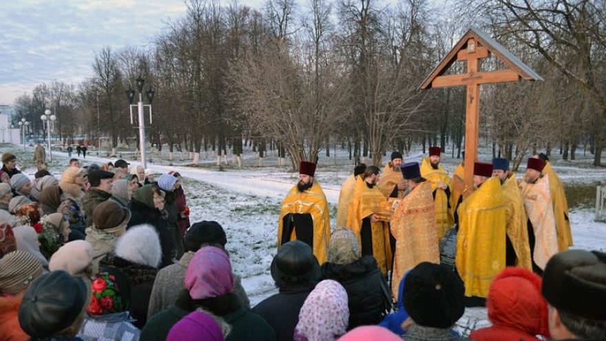 В Людиново встретили ковчег с мощами Иоанна Сан-Францисского