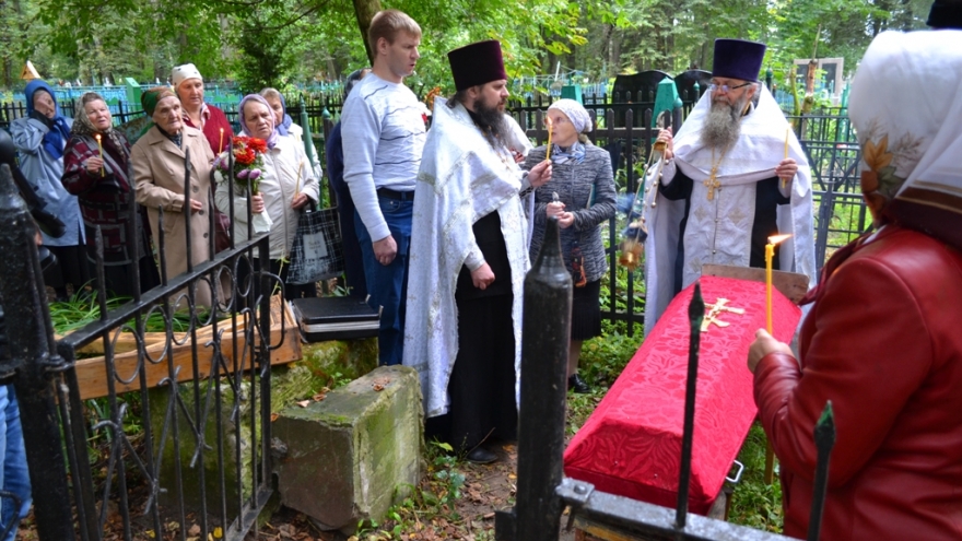 В Людиново перезахоронили сестру героя людиновского сопротивления