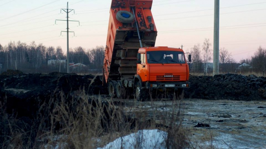 В Кирове сливают опасные отходы в Болву - и в Людиново