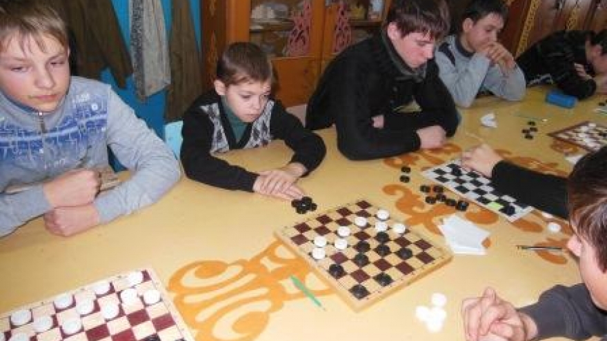 Прошел турнир по русским шашкам