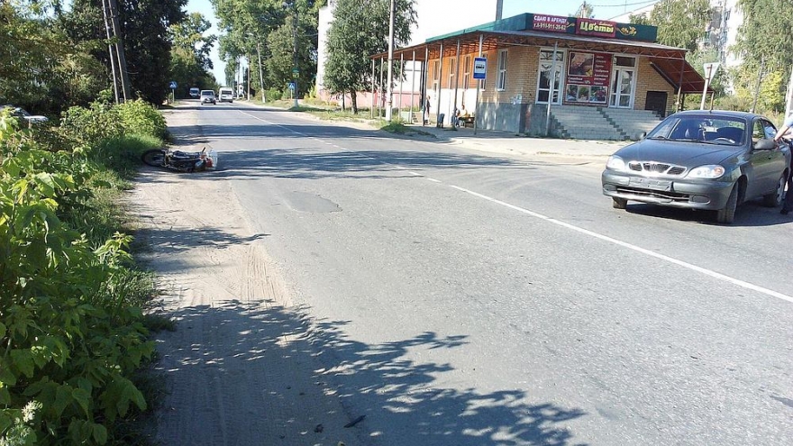 Водитель ЗАЗ не заметил мопеда