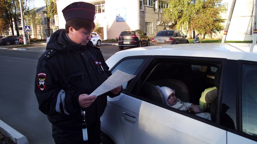 Людиновцы стали правильно перевозить детей